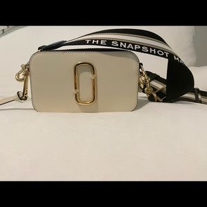 Marc Jacobs Snapshot Bag Excellent Condition.